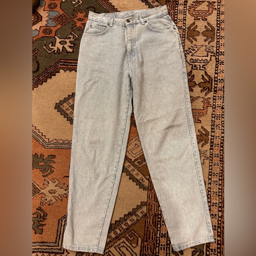 Vintage 90s Pinstripe Silver Tag Levi’s